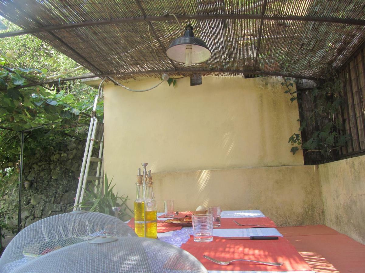 La Felice Casa Di Nonno Battistino Apartment Apricale Exterior photo